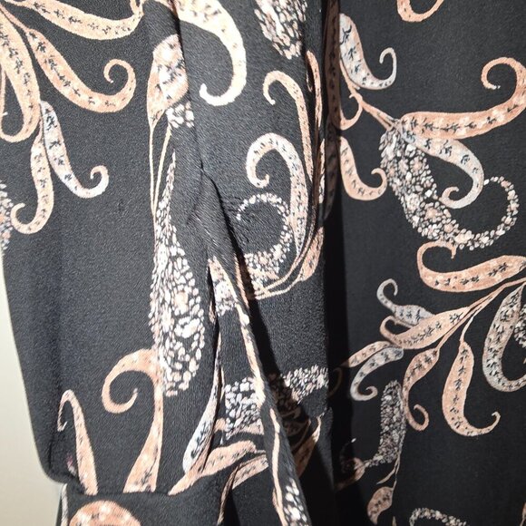 41 Hawthorn Trina Bell Sleeve Blouse  XLP | Black - Picture 6 of 9